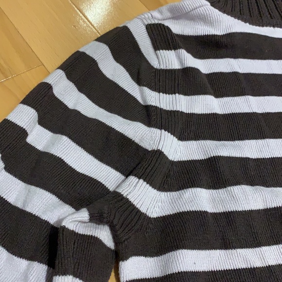 EUC RW&CO women’s Brown & Mauve Striped Turtleneck - size XL - Picture 16 of 17
